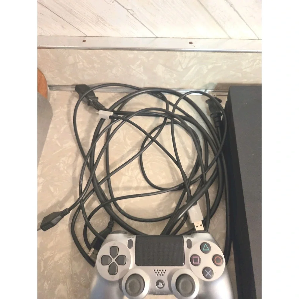 Sony PlayStation 4 Pro 1TB 4K Console Black w/ 2 DualShock 4 Controller & Game